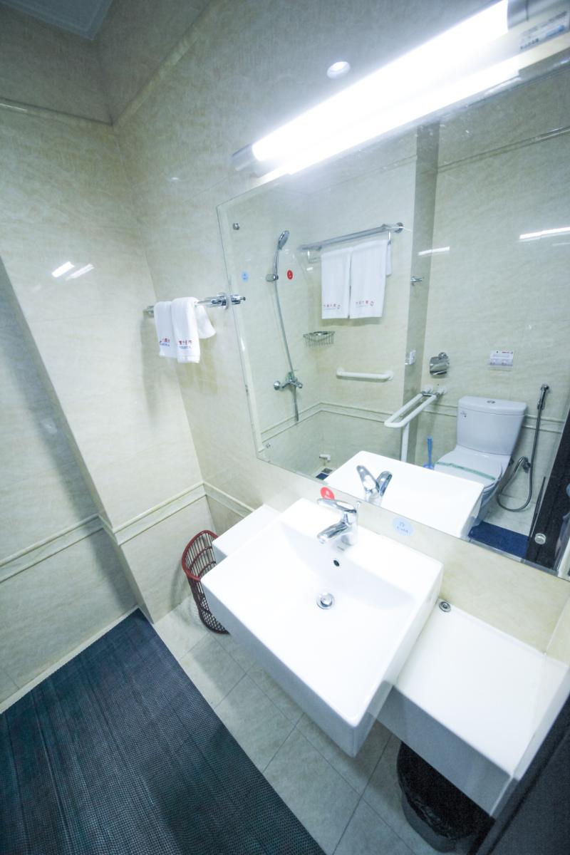 ny07_584486.jpg