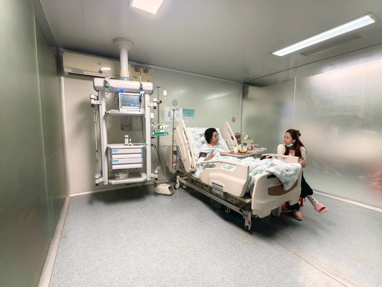 ny11_598510.jpg 6.jpg