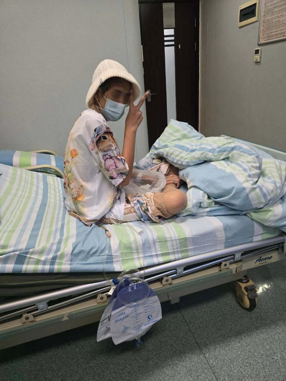 ny07_909448.jpg 54343.jpg